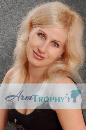 109710 - Elena Age: 35 - Ukraine