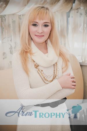 136476 - Svetlana Age: 33 - Ukraine