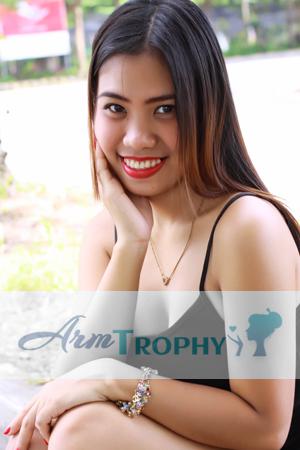 152101 - Anna Leah Age: 23 - Philippines