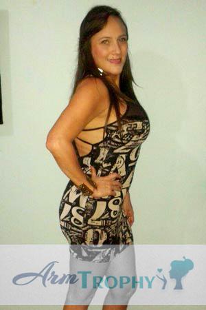 153446 - Liliana Maria Age: 52 - Colombia