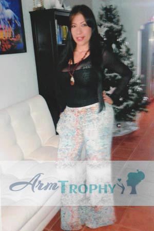 163469 - Yesenia Age: 42 - Colombia