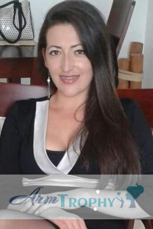 173363 - Yasmin Age: 43 - Colombia