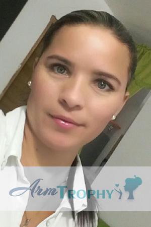 173734 - Alba Age: 44 - Colombia