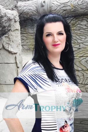 174333 - Lubov Age: 41 - Ukraine