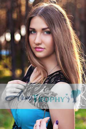 174703 - Nataliia Age: 31 - Ukraine