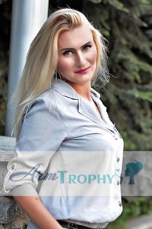 176627 - Anastasiya Age: 38 - Ukraine