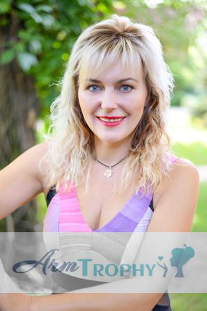 179885 - Larisa Age: 52 - Ukraine