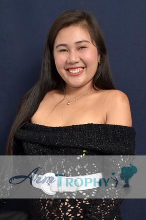 181069 - Mary Junalyn Age: 27 - Philippines