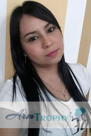 181185 - Andrea Age: 40 - Colombia