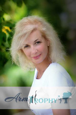 182052 - Valeriya Age: 55 - Ukraine