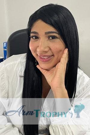 200038 - María Age: 36 - Colombia