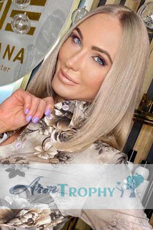 201687 - Irina Age: 49 - Ukraine