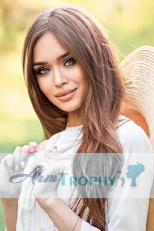 202095 - Daria Age: 19 - Russia