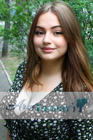 202452 - Nelli Age: 18 - Ukraine