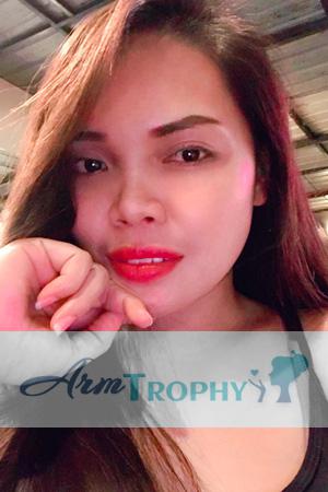 203867 - Junalyn Age: 28 - Philippines