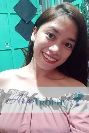 204208 - Hjacinth Joy Age: 26 - Philippines