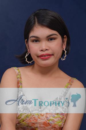 208094 - Maricel Age: 20 - Philippines