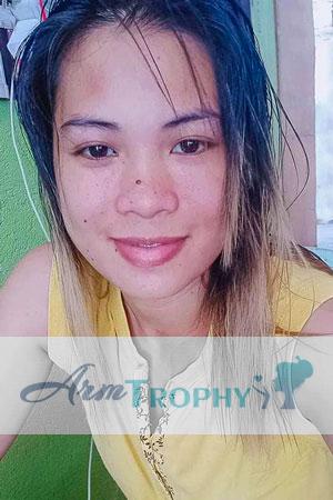 208512 - Sheryl Age: 28 - Philippines
