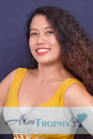212774 - Dindi Marie Age: 25 - Philippines