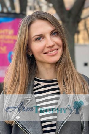 218503 - Marina Age: 34 - Ukraine