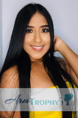 218946 - Laura Age: 25 - Colombia