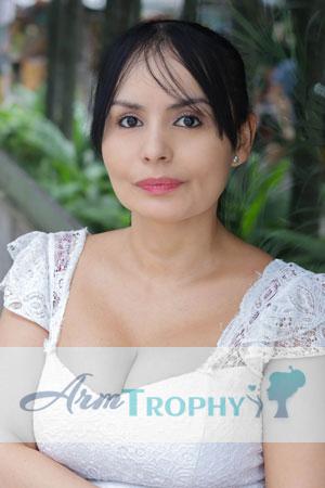 219142 - Eliana Age: 36 - Colombia