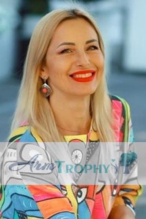 219215 - Ivanna Age: 49 - Ukraine