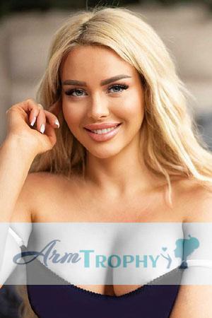 219628 - Yuliia Age: 34 - Ukraine