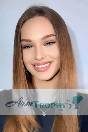 220562 - Liubov Age: 24 - Ukraine