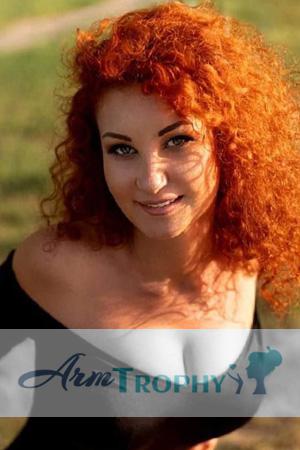 221150 - Yuliya Age: 41 - Ukraine