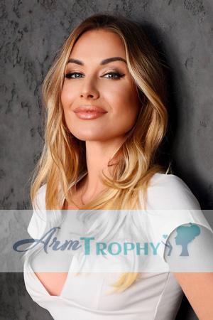 221496 - Tatyana Age: 40 - Ukraine