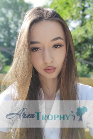 221887 - Daria Age: 18 - Moldova