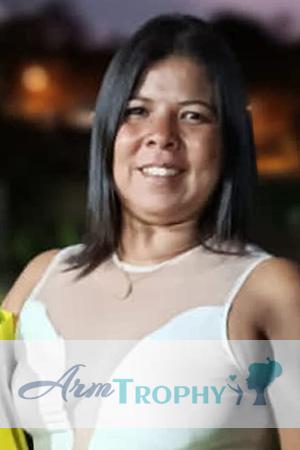 221919 - Jenny Age: 48 - Costa Rica