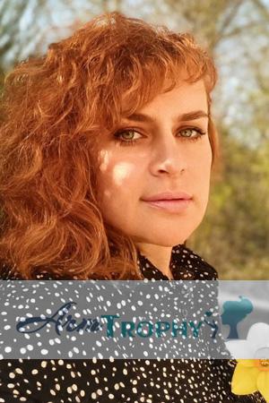 223102 - Olesya Age: 44 - Ukraine