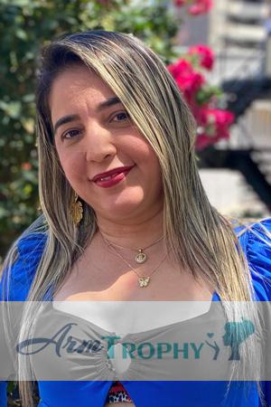 223127 - Monica Age: 43 - Colombia
