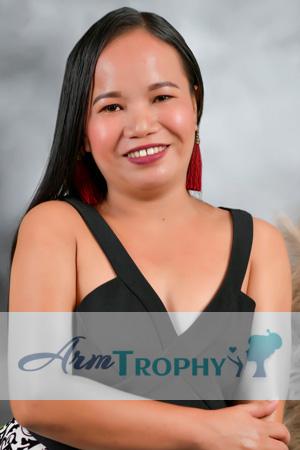 223140 - Emelyn Age: 32 - Philippines