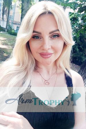 223177 - Lana Age: 54 - Ukraine
