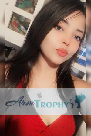 223305 - Roxana Age: 29 - Costa Rica