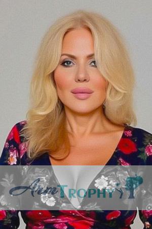 223377 - Nataliya Age: 58 - Ukraine
