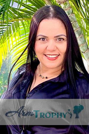 223431 - Sindy Age: 38 - Colombia