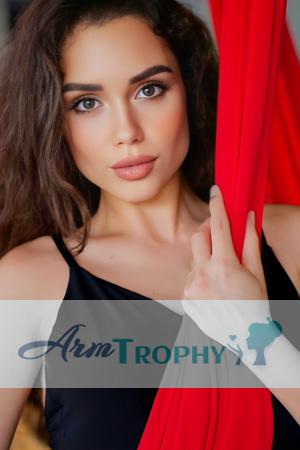 223572 - Yelyzaveta Age: 25 - Ukraine