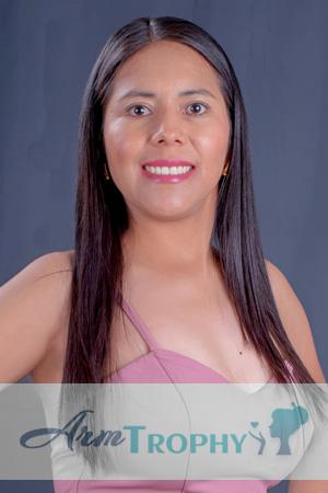 223585 - Flora Age: 36 - Bolivia
