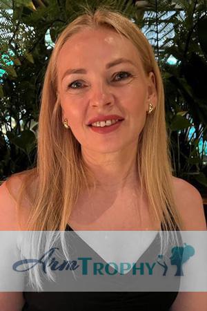 223971 - Tatiana Age: 56 - Moldova