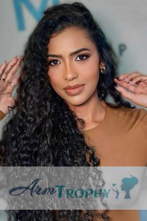 224116 - Yerlis Age: 32 - Colombia