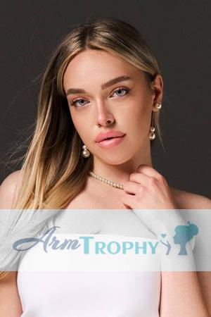 224674 - Yana Age: 19 - Ukraine