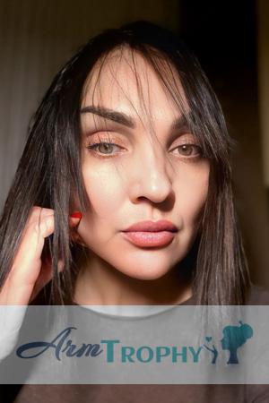 224884 - Viktoriia Age: 54 - Ukraine