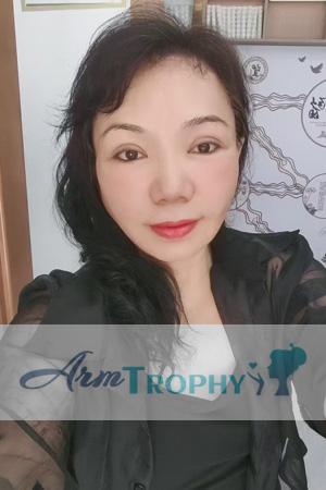 224925 - Liya Age: 53 - China