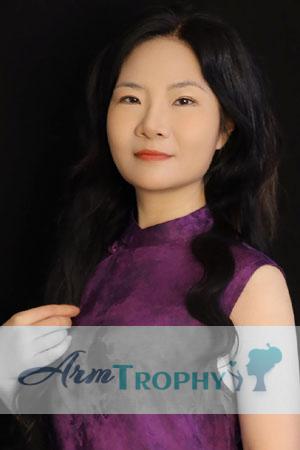 224928 - Amber Age: 51 - China