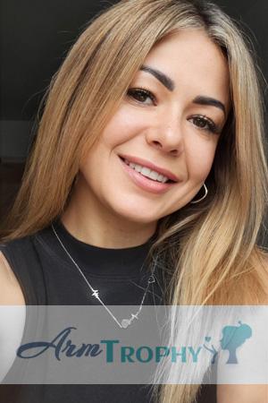 225249 - Kateryna Age: 39 - Poland