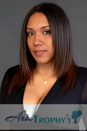 225380 - Yarelis Age: 41 - Venezuela